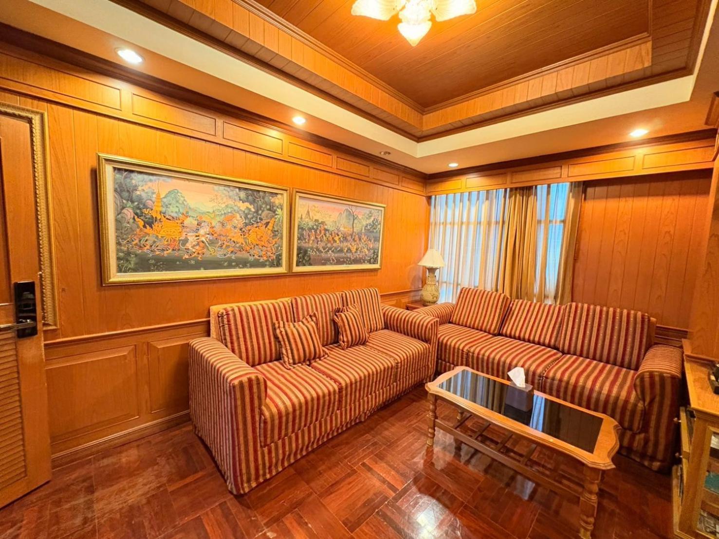 Taksilahotel Маха Саракхам Екстериор снимка