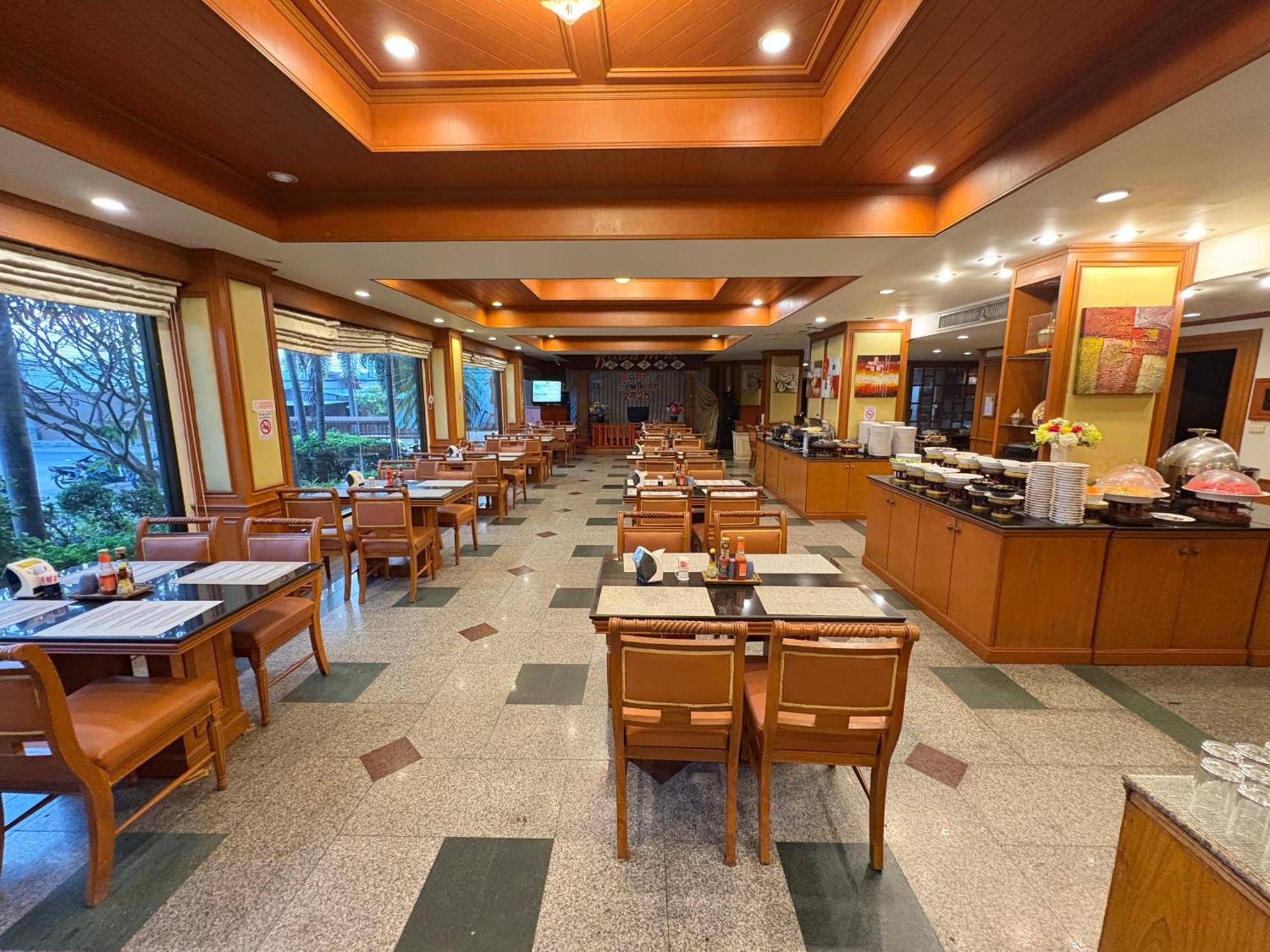 Taksilahotel Маха Саракхам Екстериор снимка